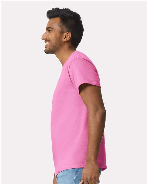 Gildan Ultra Cotton® T-Shirt 2000 Azalea