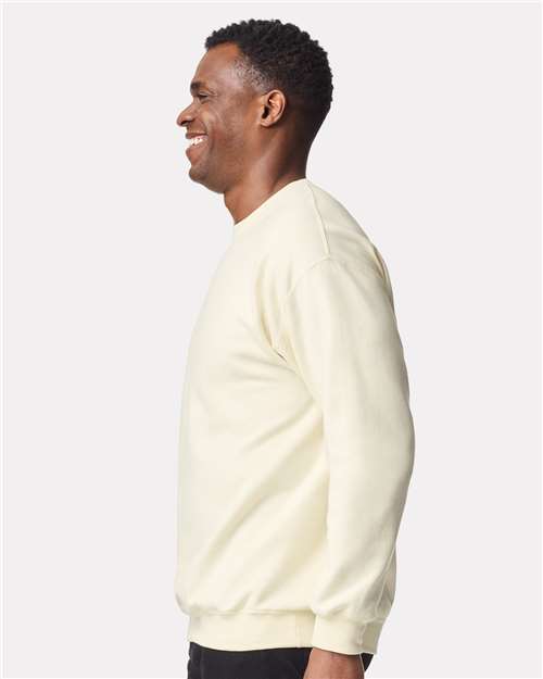 Gildan Softstyle® Midweight Crewneck Sweatshirt SF000 Off White