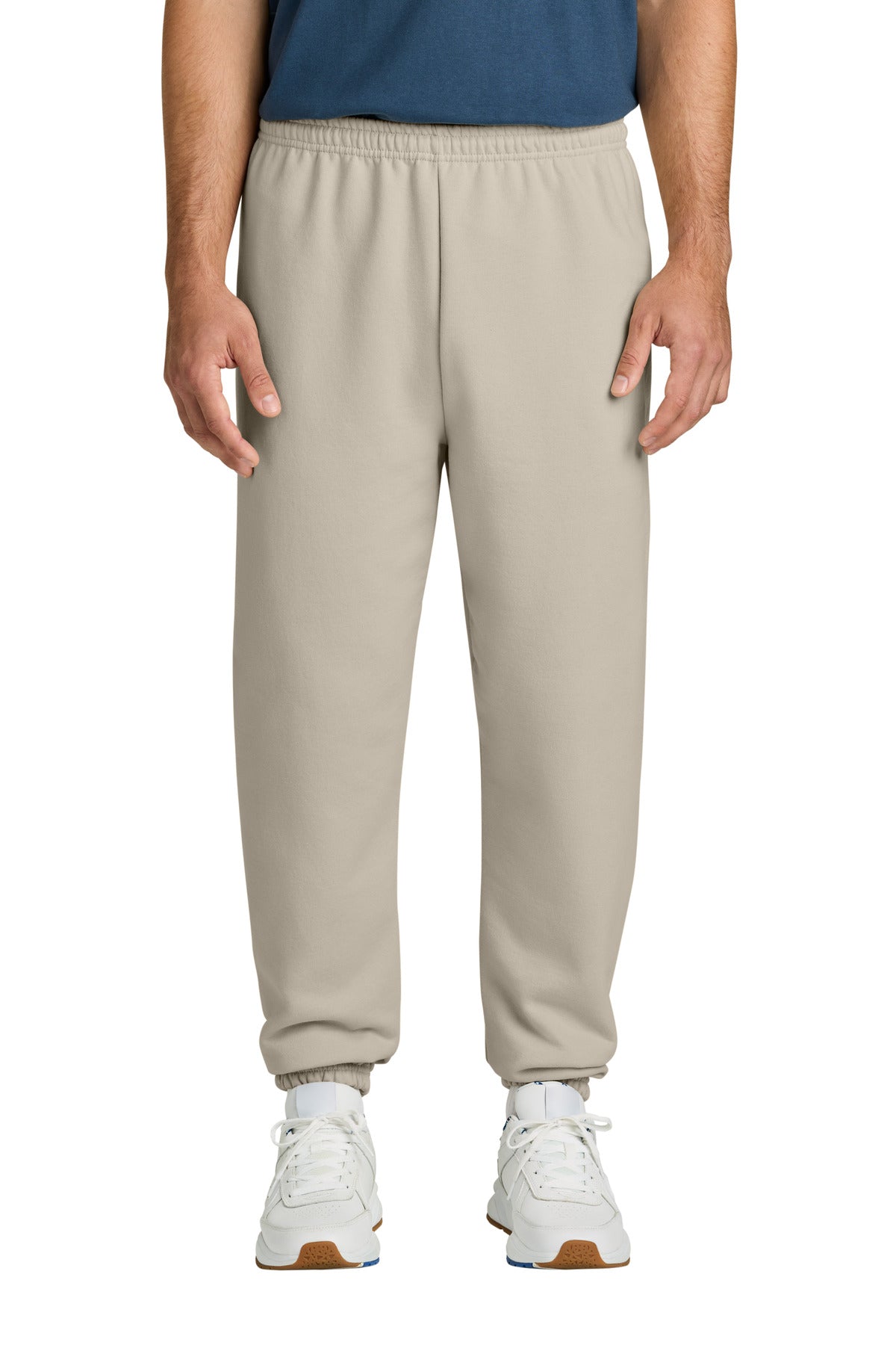 Gildan   Heavy Blend Sweatpant.  18200
