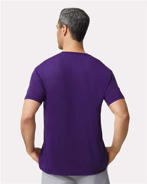 Gildan Performance® T-Shirt 42000 Purple