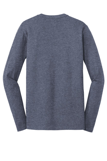 New Era  Heritage Blend Long Sleeve Crew Tee. NEA102