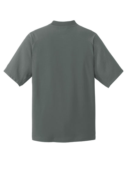 New Era  Cage Short Sleeve 1/4-Zip Jacket. NEA600